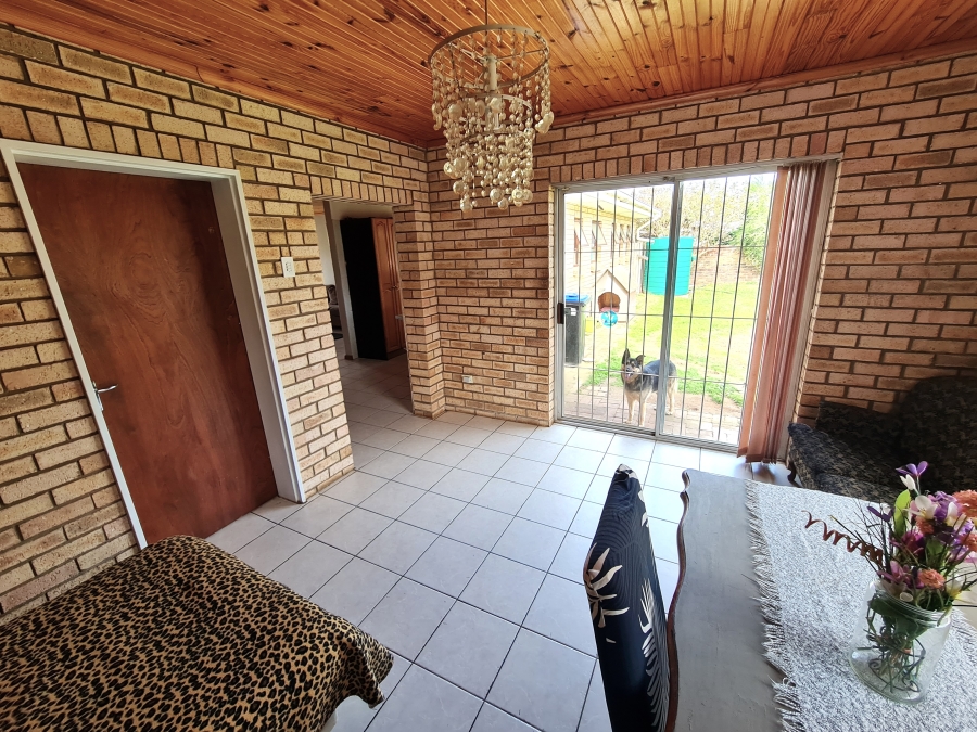 2 Bedroom Property for Sale in Noorsekloof Eastern Cape